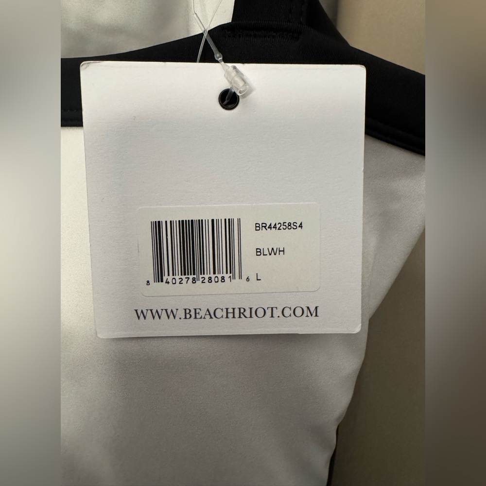 BEACH RIOT
Sage Active Dress - Picture 6 of 6